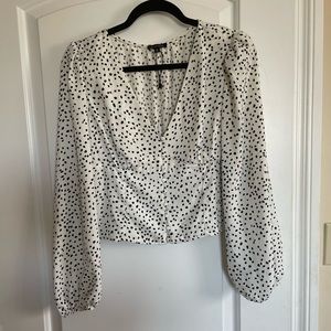 Dynamite balloon sleeve blouse